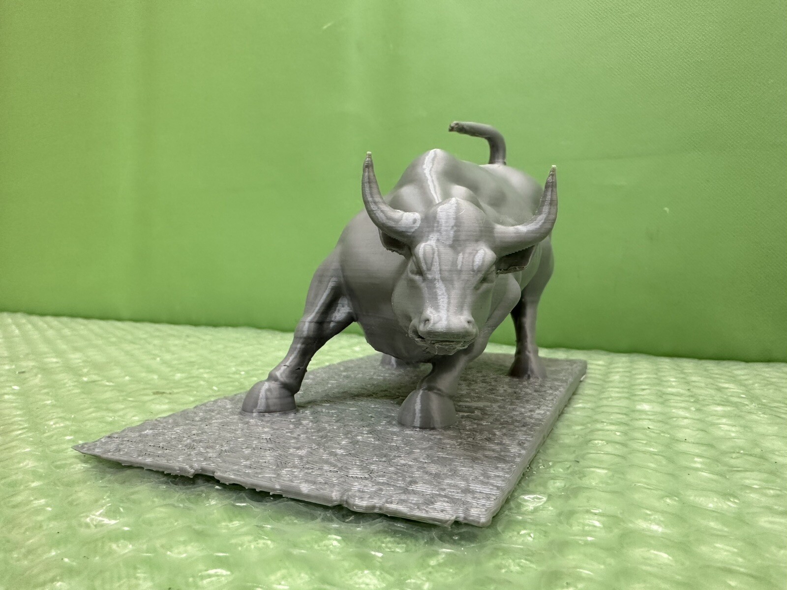 WALLSTREET BULL Stock Exchange Statue 3d Printed, 6&Prime;x3&Prime;x4&Prime; Bull size, PLA