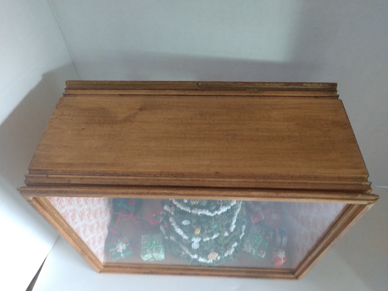 Vintage Christmas Morning Diorama Shadow Box Display mini tree decor art retro