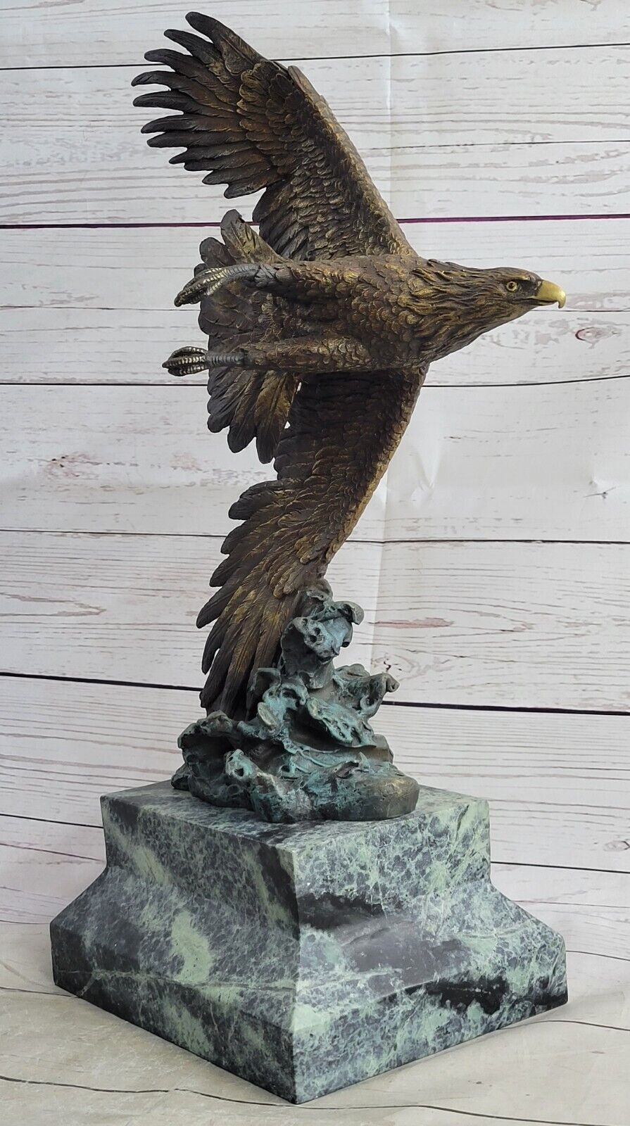 BRONZE EAGLE IN FLIGHT SCULPTURE STATUE CLASSICAL FIGURINE FOWL ART DECO FIGURE