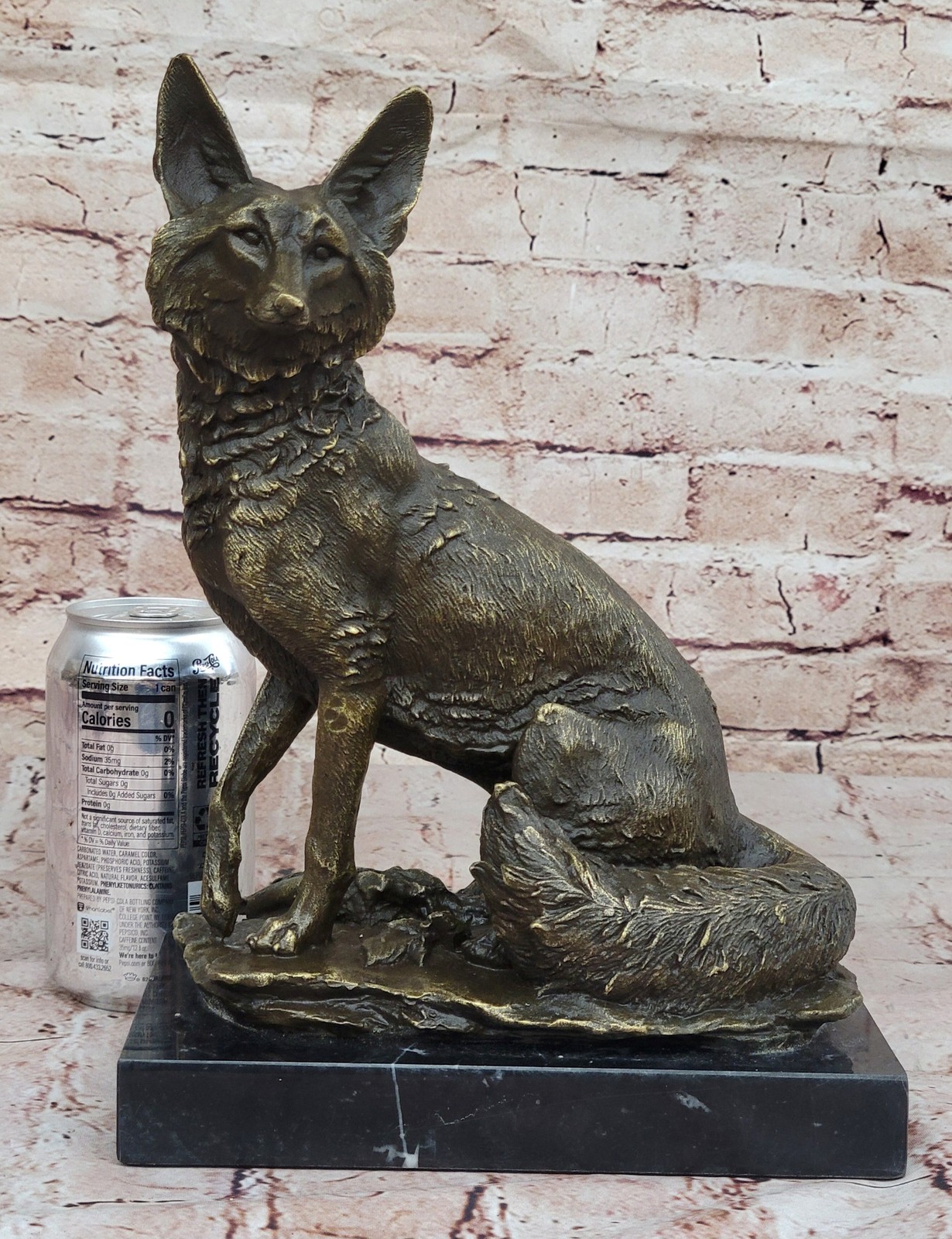 Rare and Fine Bronze Sculpture of a Staring Fox, American artist Williams Sale
