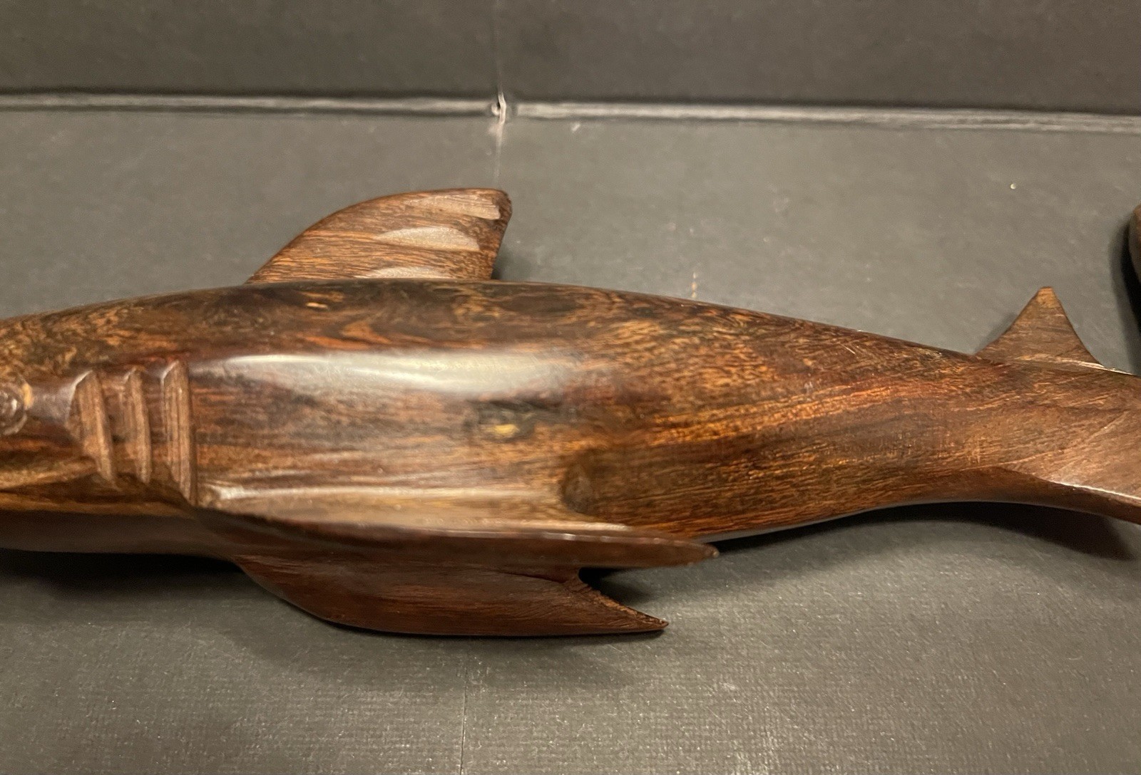 Brown Wooden Hand-Carved Free Standing Art Decorative Shark Statue Sculpture