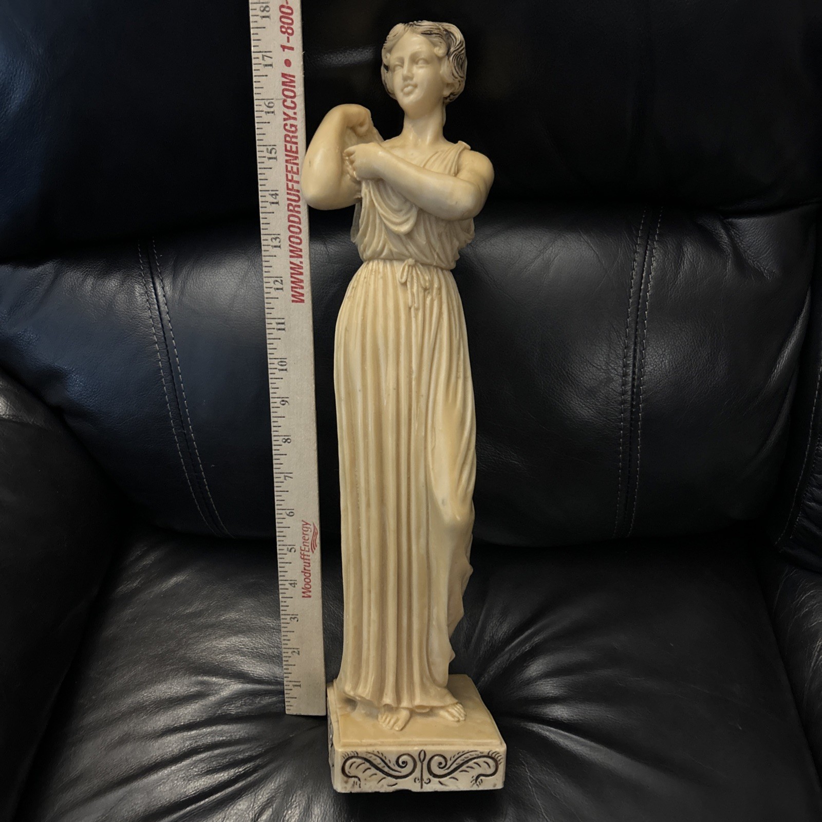 Greek Roman Mythology Goddess Woman Figurine Resin 18” Sculpture Figurine