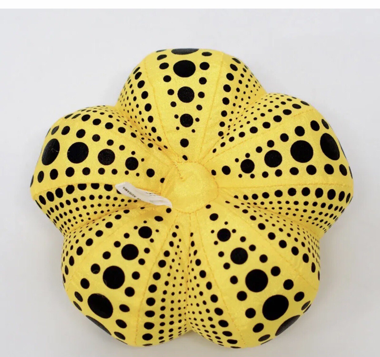 Yayoi Kusama Pumpkin Keyring Soft Sculpture Mascot Collectible New