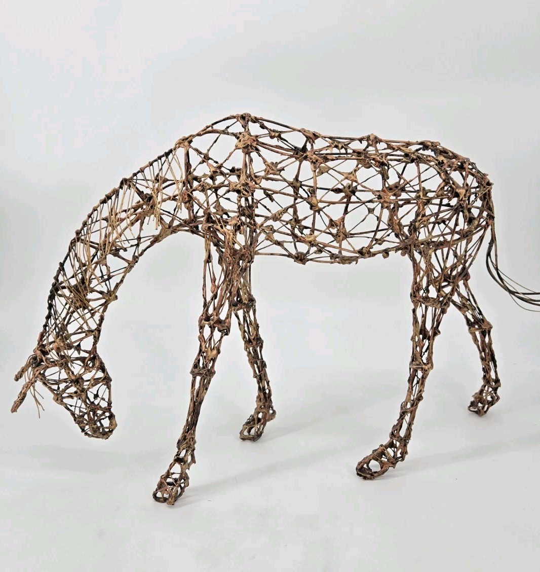 MCM Copper Colored Abstract Wire Horse Sculpture Freeform Free Standing 13&Prime;x 19&Prime;