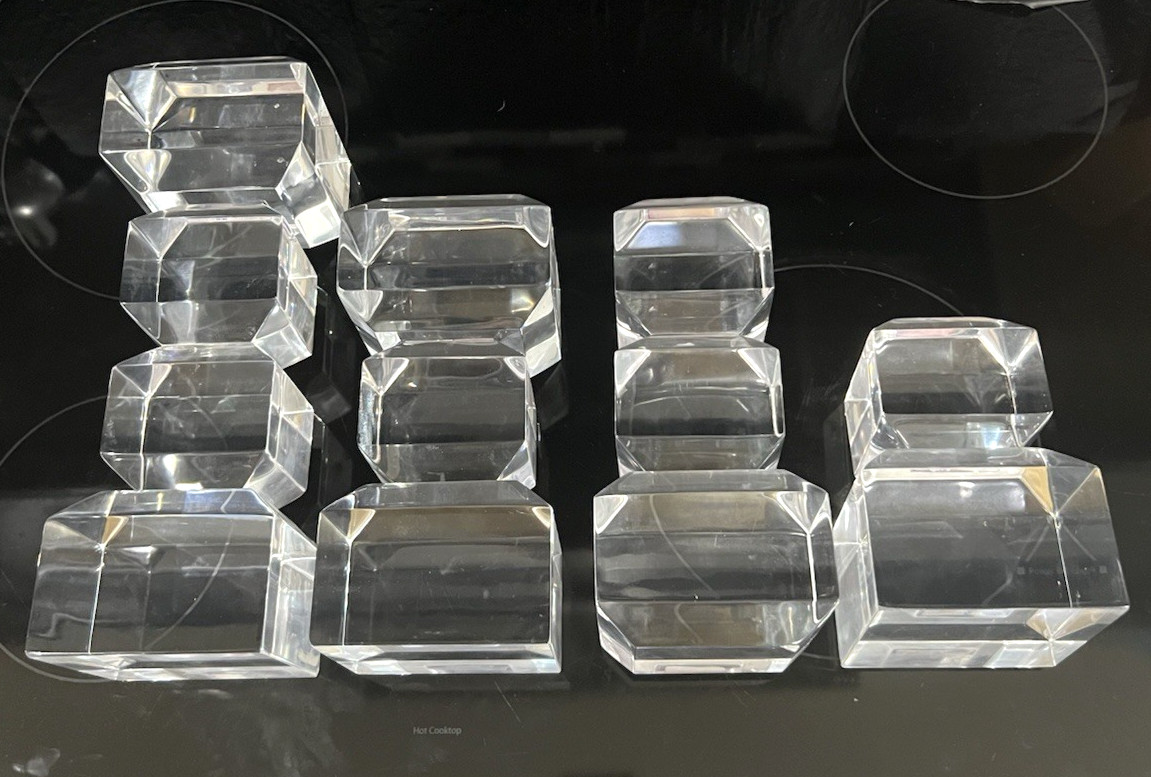 4 Lucite Acrylic Modernist Abstract Stacked Cube Art Sculptures VTG 70s 6&Prime;-12&Prime; T