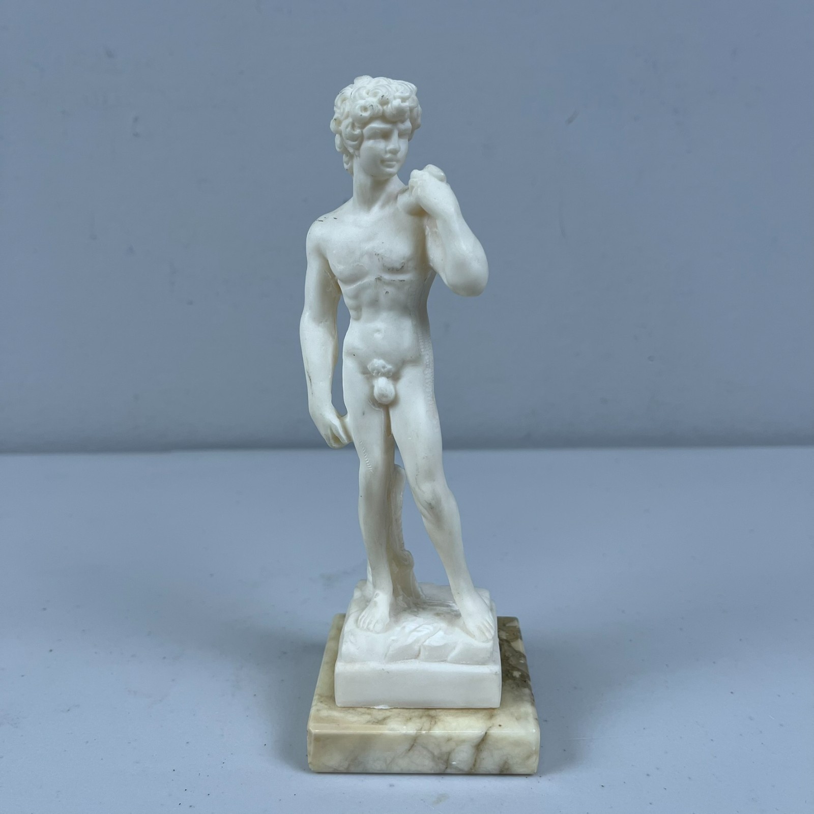 Michelangelo&rsquo;s Cast Marble Statue of David Sculpture Made in Italy 7&Prime;