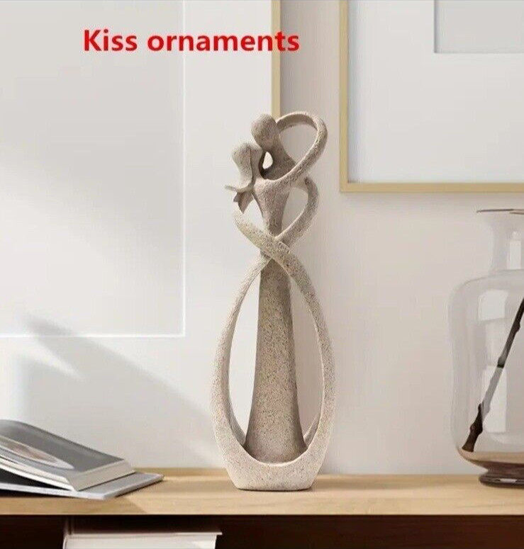 1PC Modern Abstract Wedding Couple Hugging Kissing Sculpture Home Decor Statue