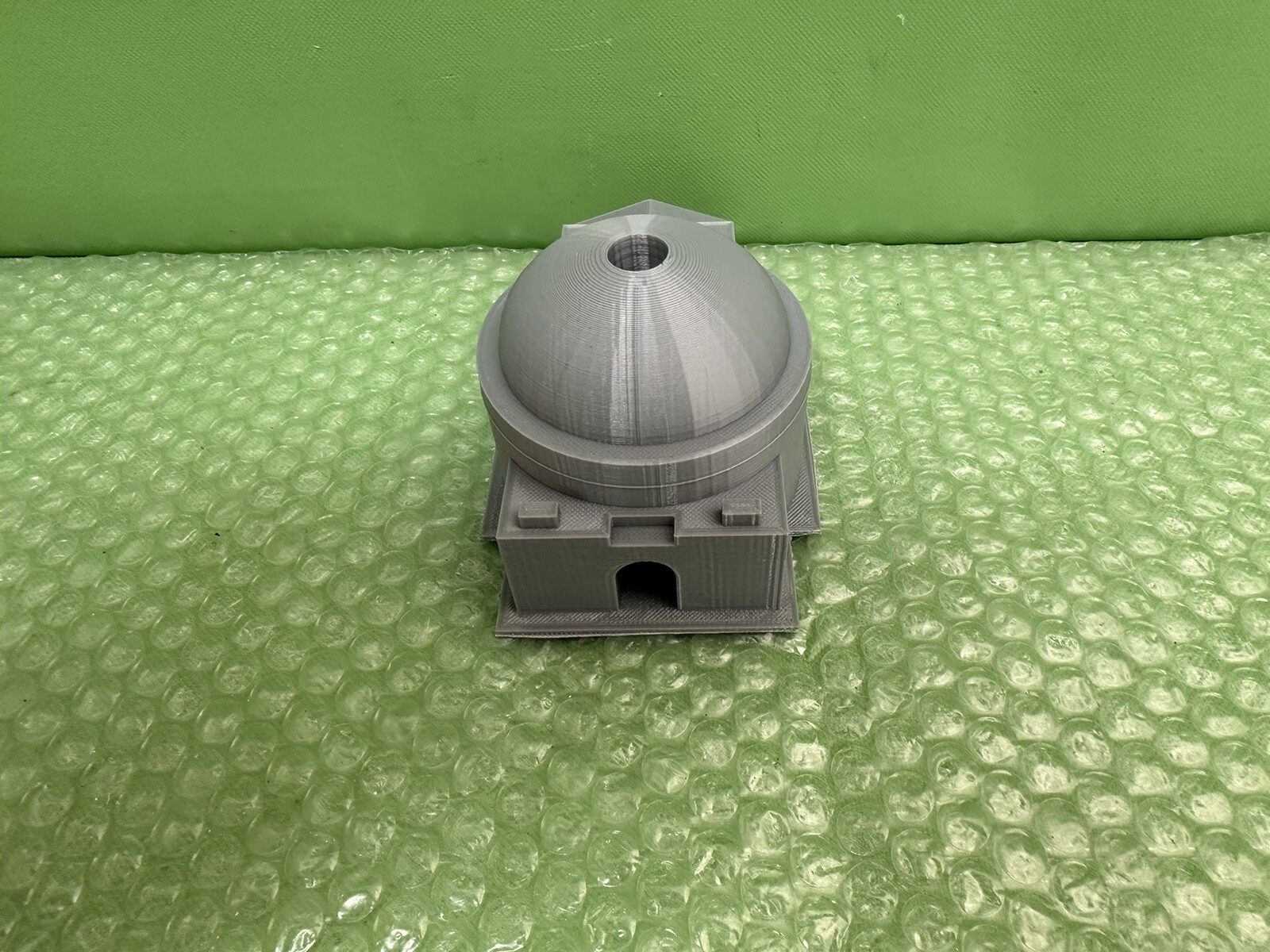 The Pantheon Roman Temple Model 3D Printed PLA Plastic 4.5&Prime;x3.5&Prime;x3&Prime;