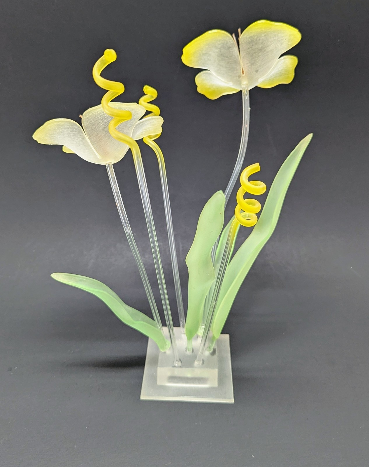 Lucite Acrylic Sculpture Vintage MCM Mid Century Flower Floral Floralique Yellow