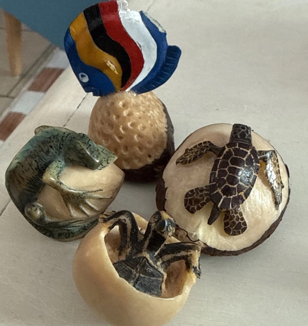 Panama Lot 5 Tagua Nut Carvings Vintage Turtle Lizard Iguana Fish