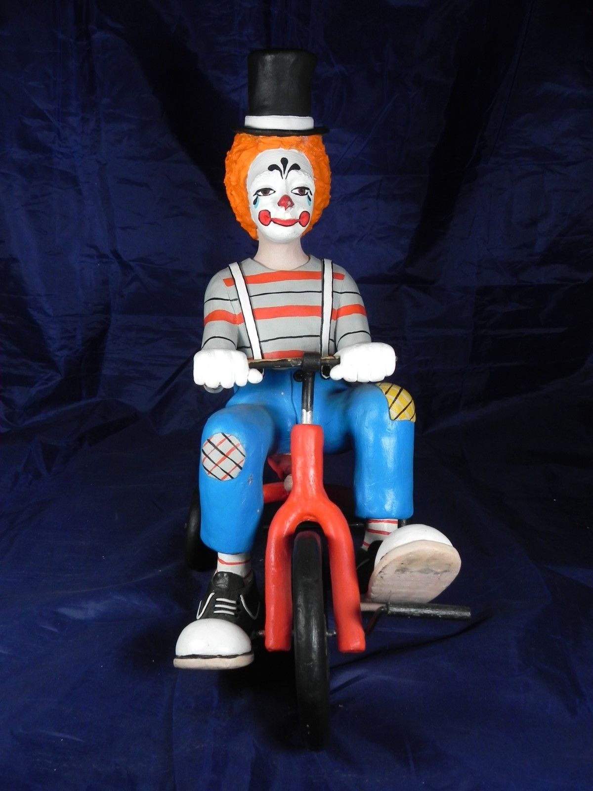 Austin Production 13&Prime; Signed Eduardo Chalkware &rsquo;86 Tricycle Clown Sculpture SEE*