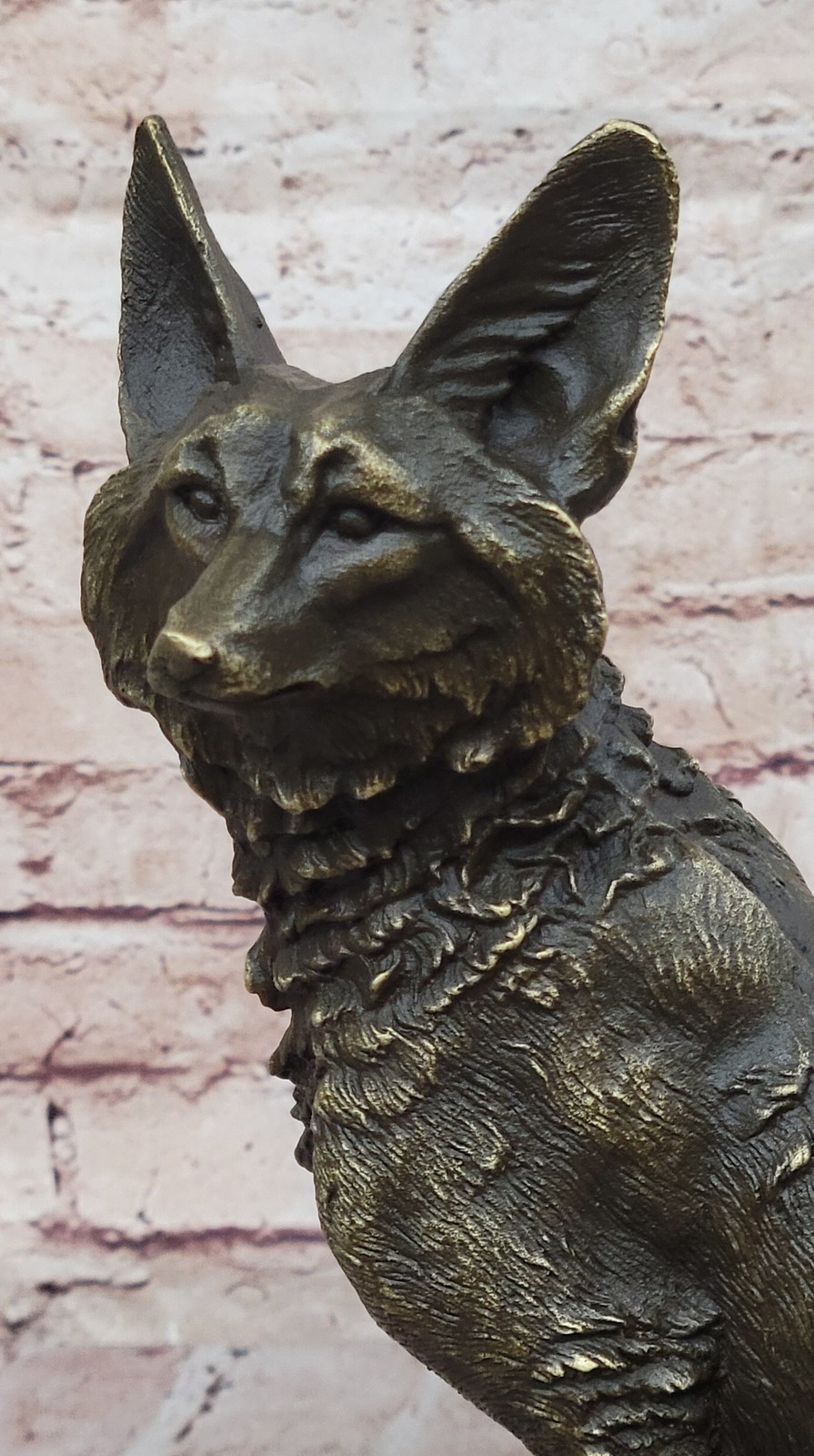 Rare and Fine Bronze Sculpture of a Staring Fox, American artist Williams Sale