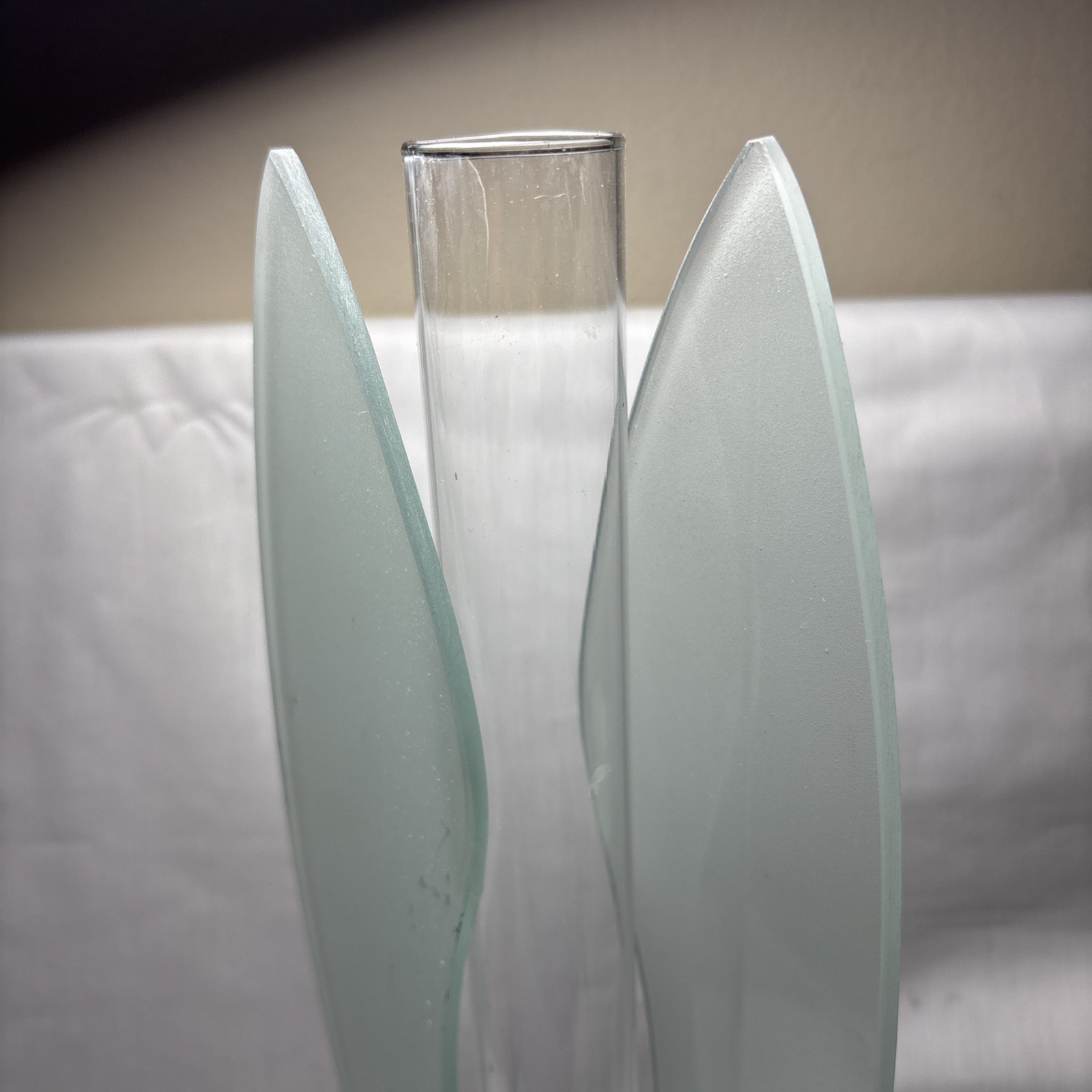 Retro Vintage Modernist Double Flames Sculpture Acid Glass Vase 12&Prime; Tall 2AA