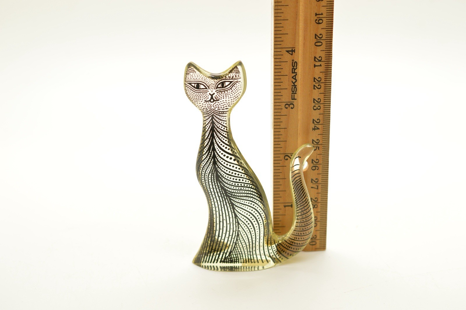 Vintage Abraham Palatnik 4’’ Acrylic Lucite Cat Sculpture MCM Op Art Brazil