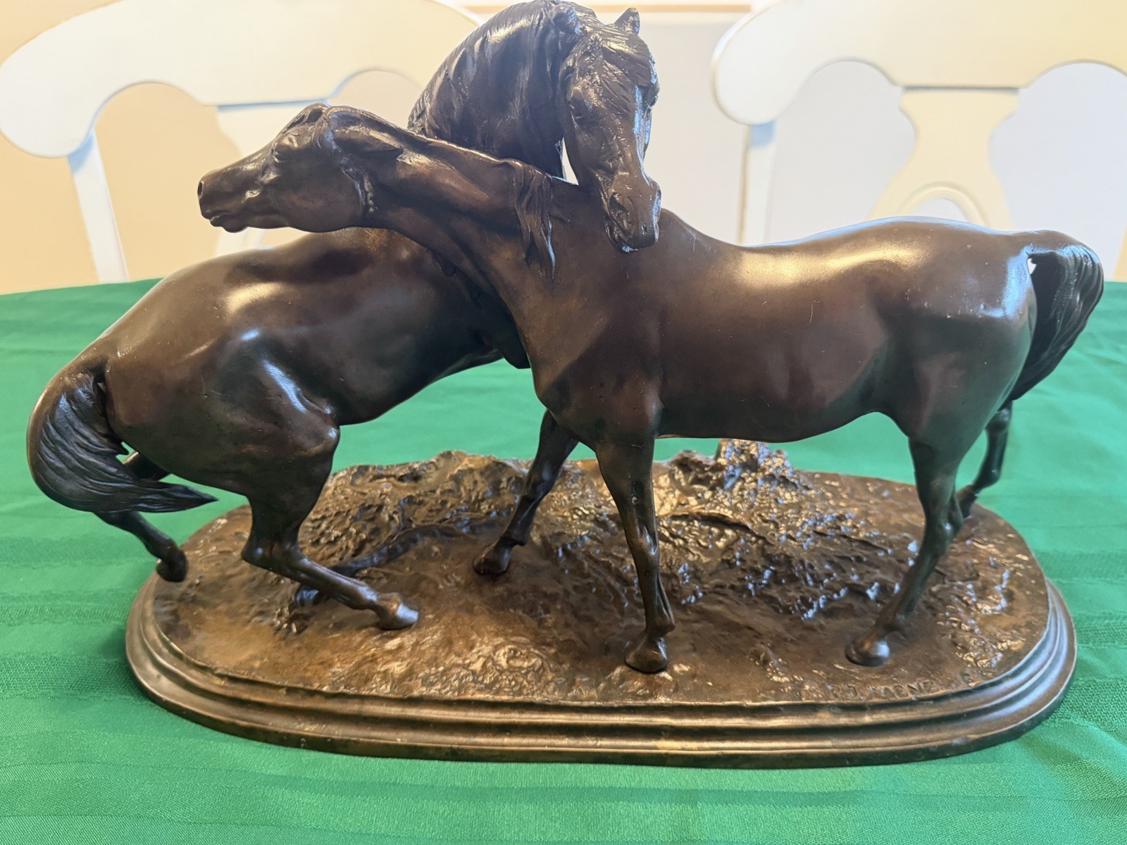 Pierre Jules Mene Bronze « L&rsquo;Accolade » Statue of 2 Horses, Antique