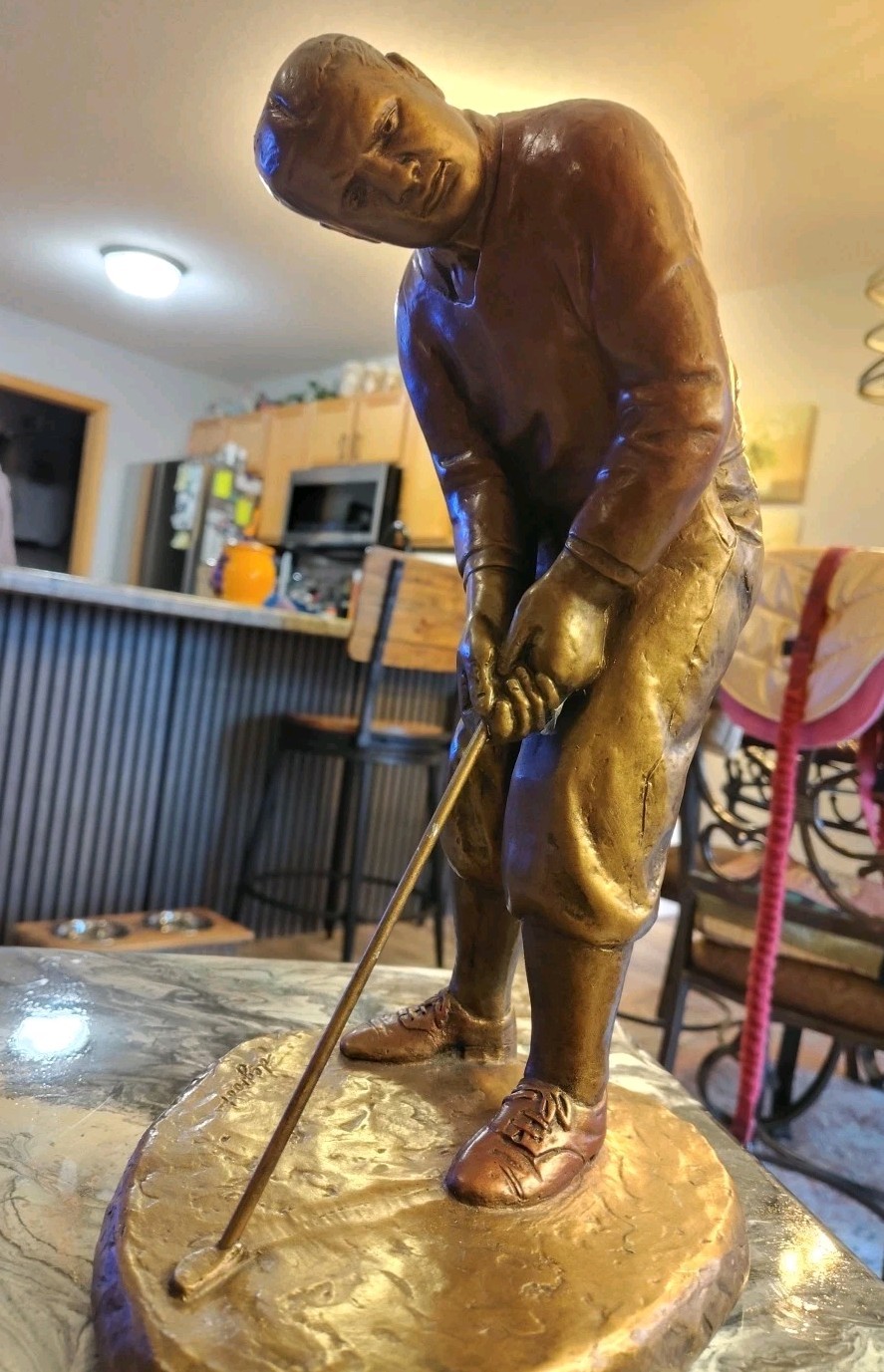 1983 AUSTIN SCULPTURES Bobby Jones « ON THE GREEN » BY ARTIST THEODORE DEGROOT