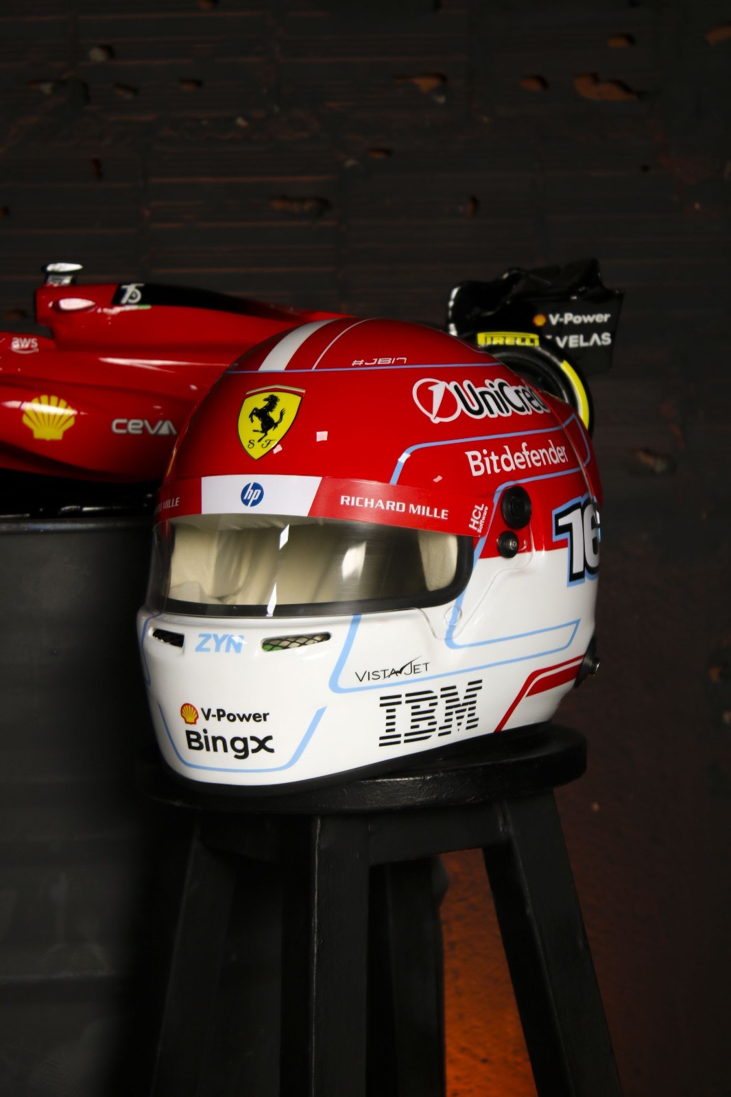 Helmet Charles Leclerc 2026 Decorative Escala 1:1