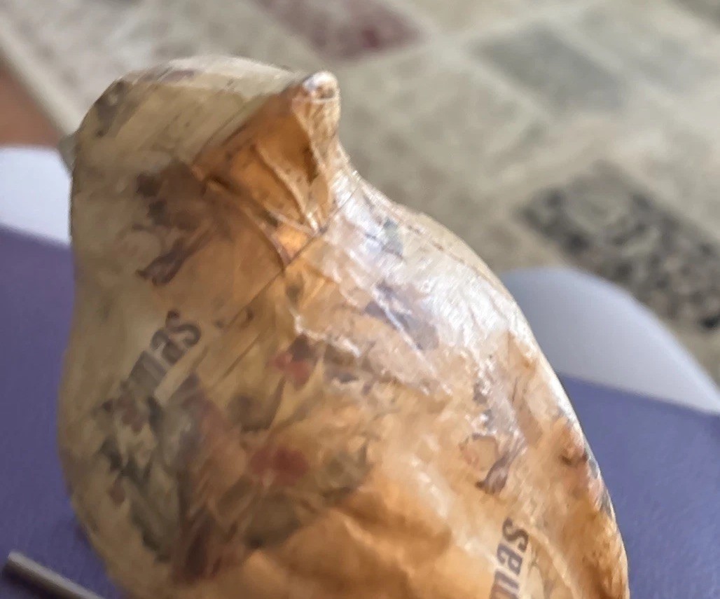 Folk Art Paper Mâché Bird Sculpture Excellent Condition, Unique
