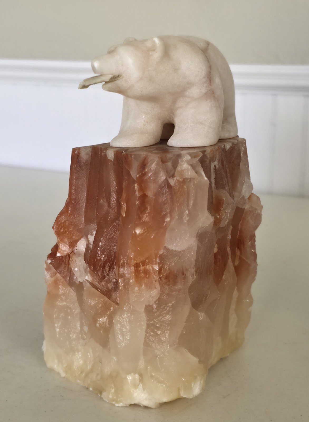 Eddie Lee SIGNED Carved 8&Prime; Alabaster Bear w/ Fish on Red Calcite Base – OOAK