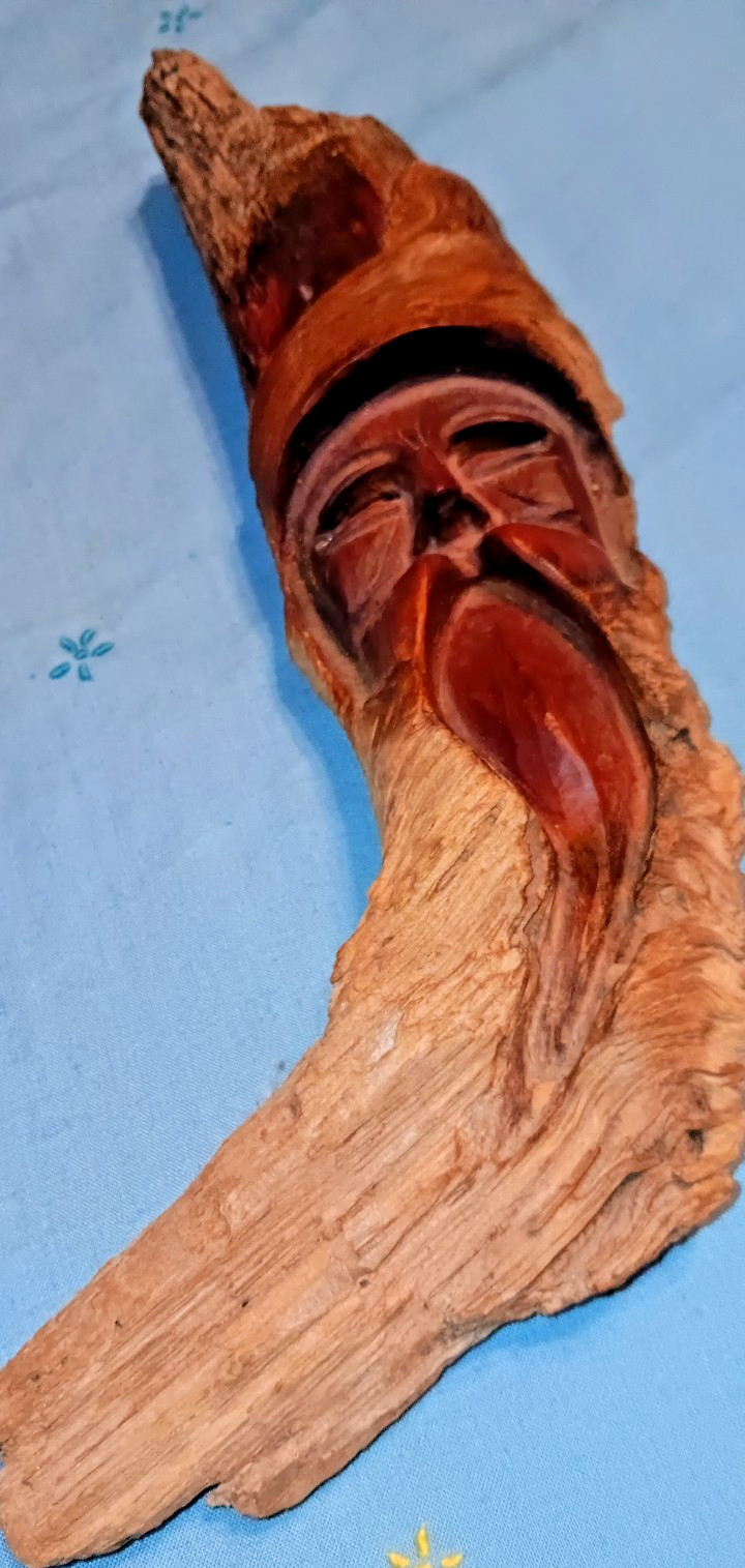 FOLK ART 1ONE OF A kind Signed J.R. 16  » HAND Carved Wood Tree Spirit Sculpture