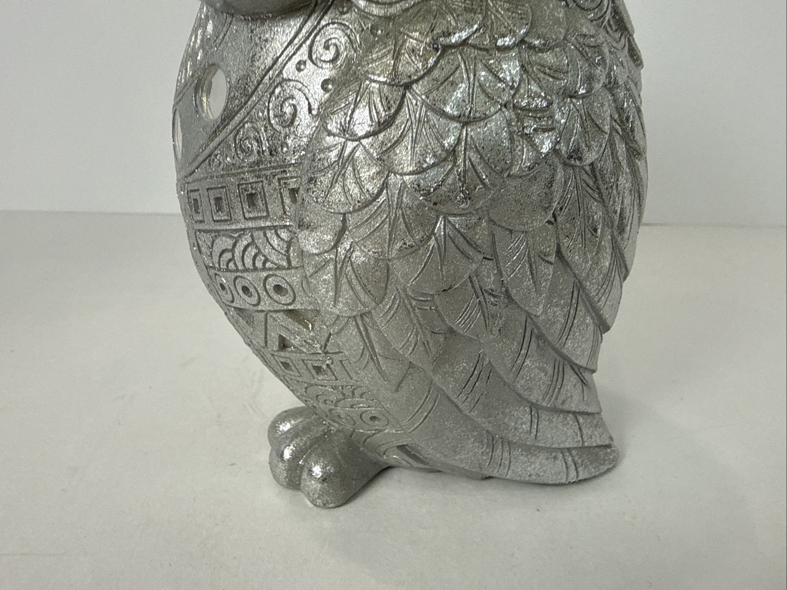 Beautiful Silver Colored Reason OWL Geometrical Design Hazel Eyes Mirrored Circl