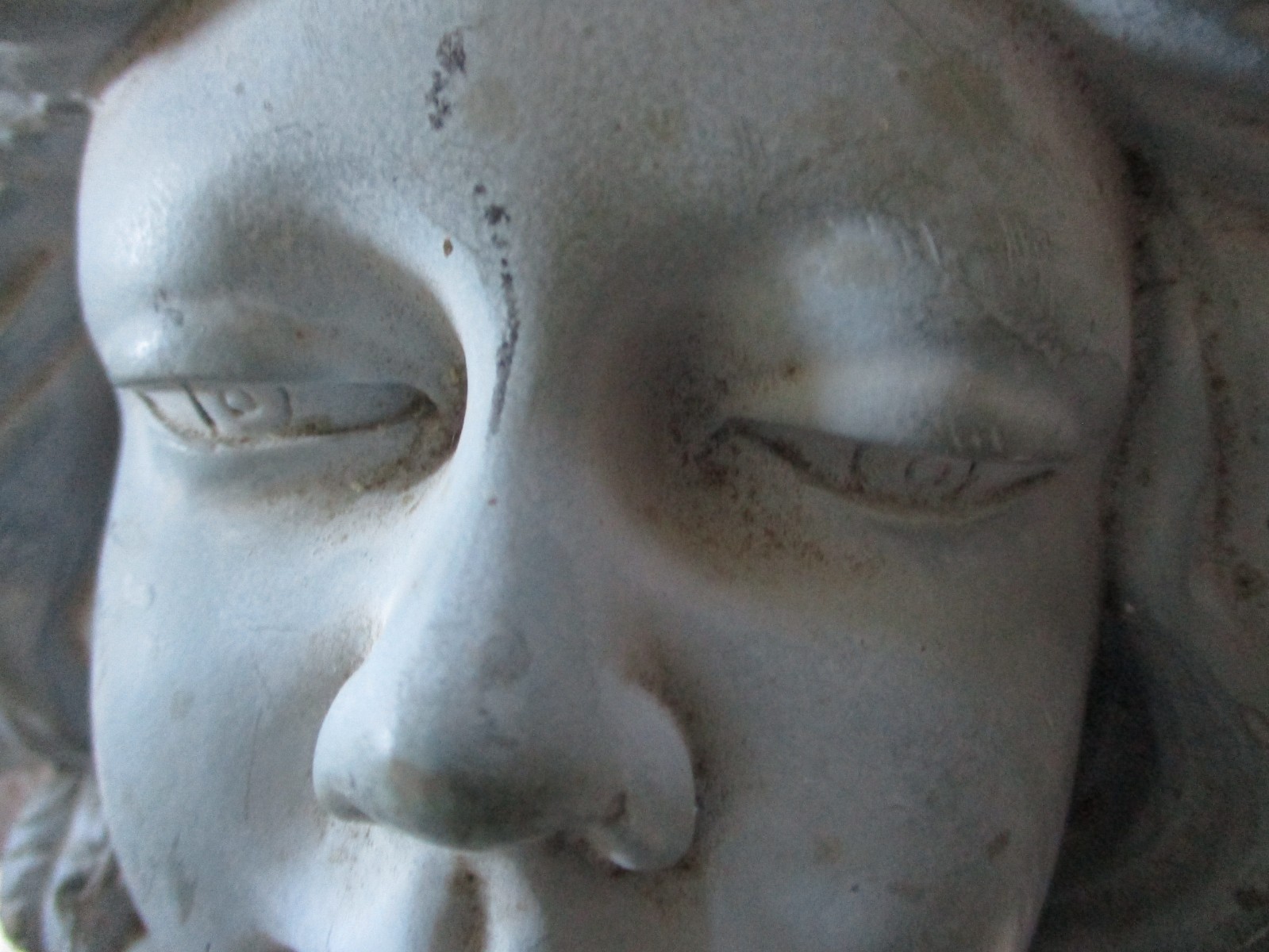 Vintage Art Noveau Resin Woman&rsquo;s Face Flowers Wall Sconce/Shelf