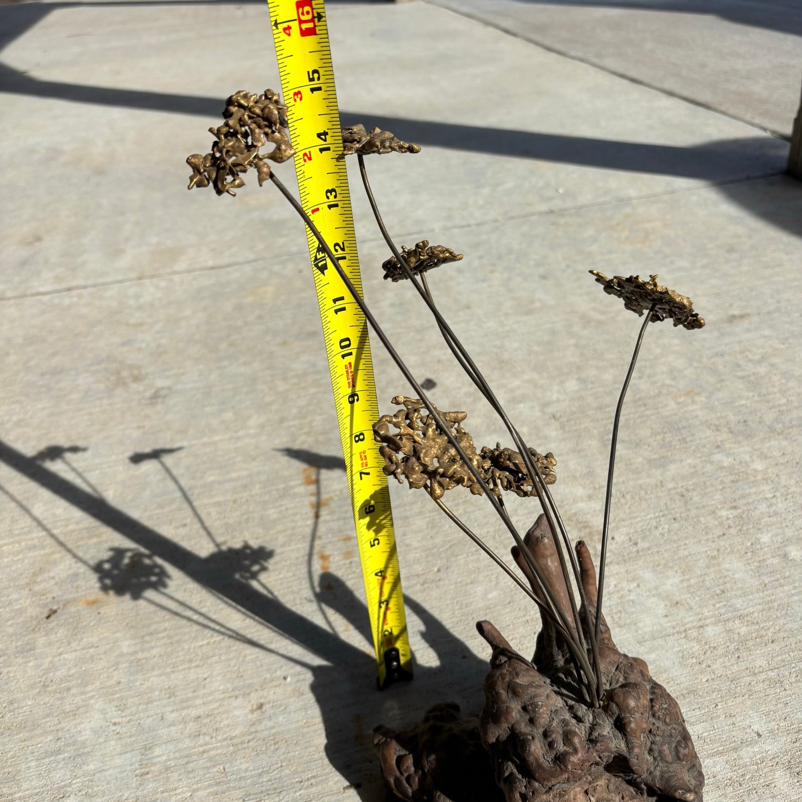 MCM 1960&rsquo;s Jere Era Gold tone Metal Brutalist Art Sculpture Yarrow Flowers