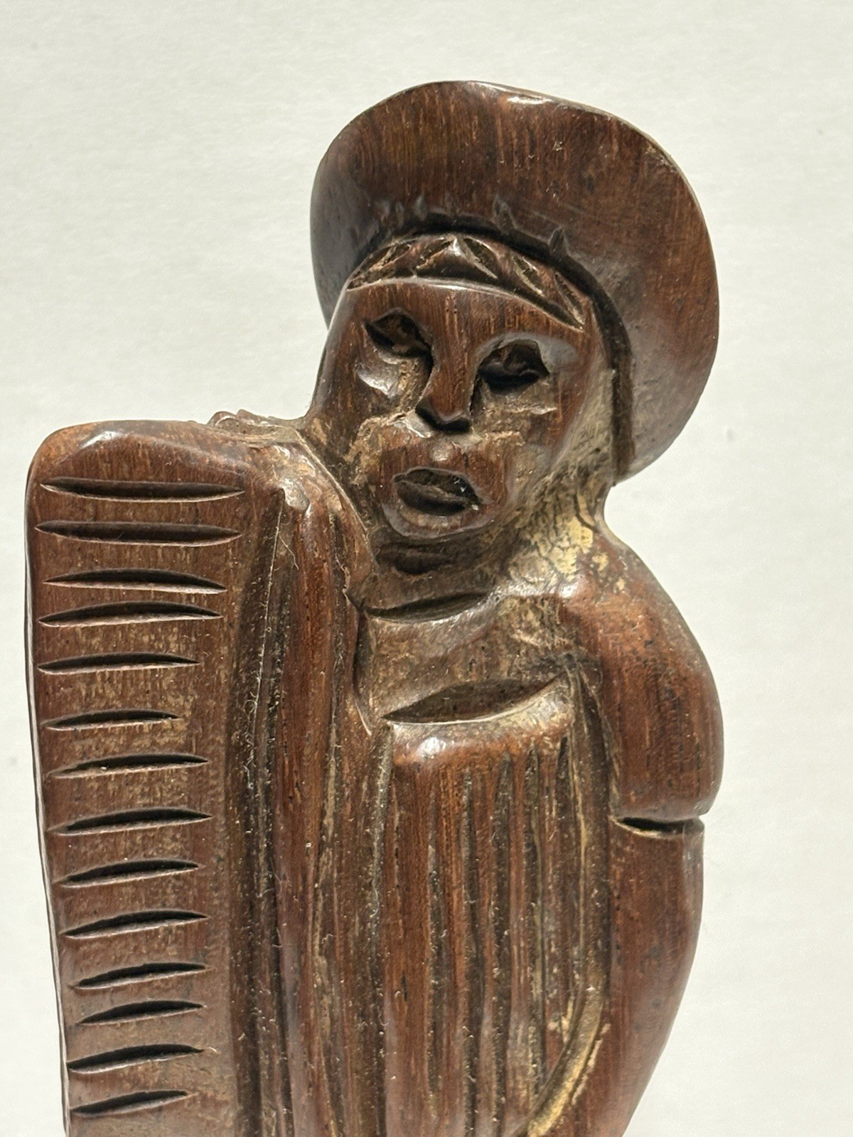 Figurine Sculpture Statue Old Traveling Man Brazil figurine 9 in Wood