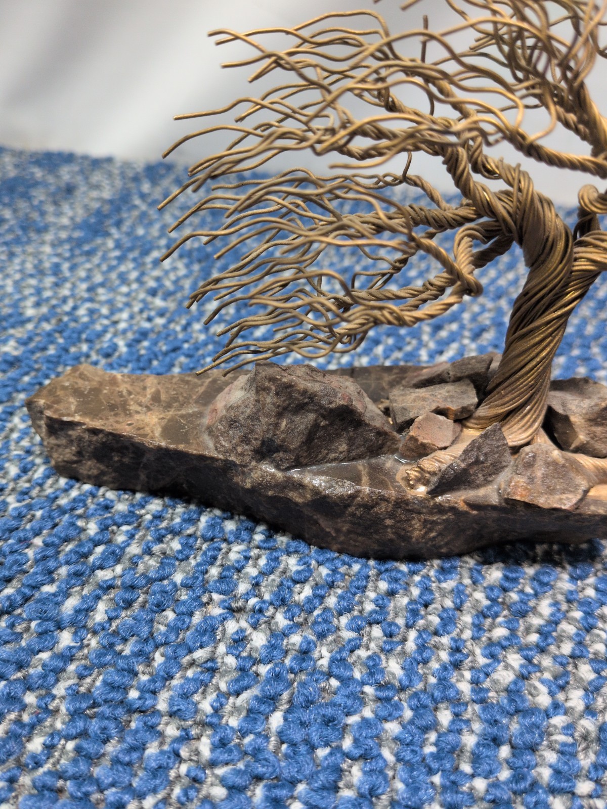 Gerald Wayne Sanders 1995 Signed Wire Bonsai Sculpture Windswept Tree Stone Base