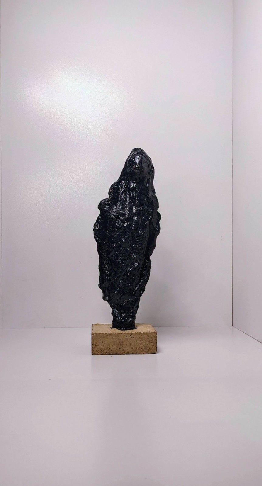 Concrete Sculpture « Deep Desert Blue » Handcrafted Abstract Figurative Statue