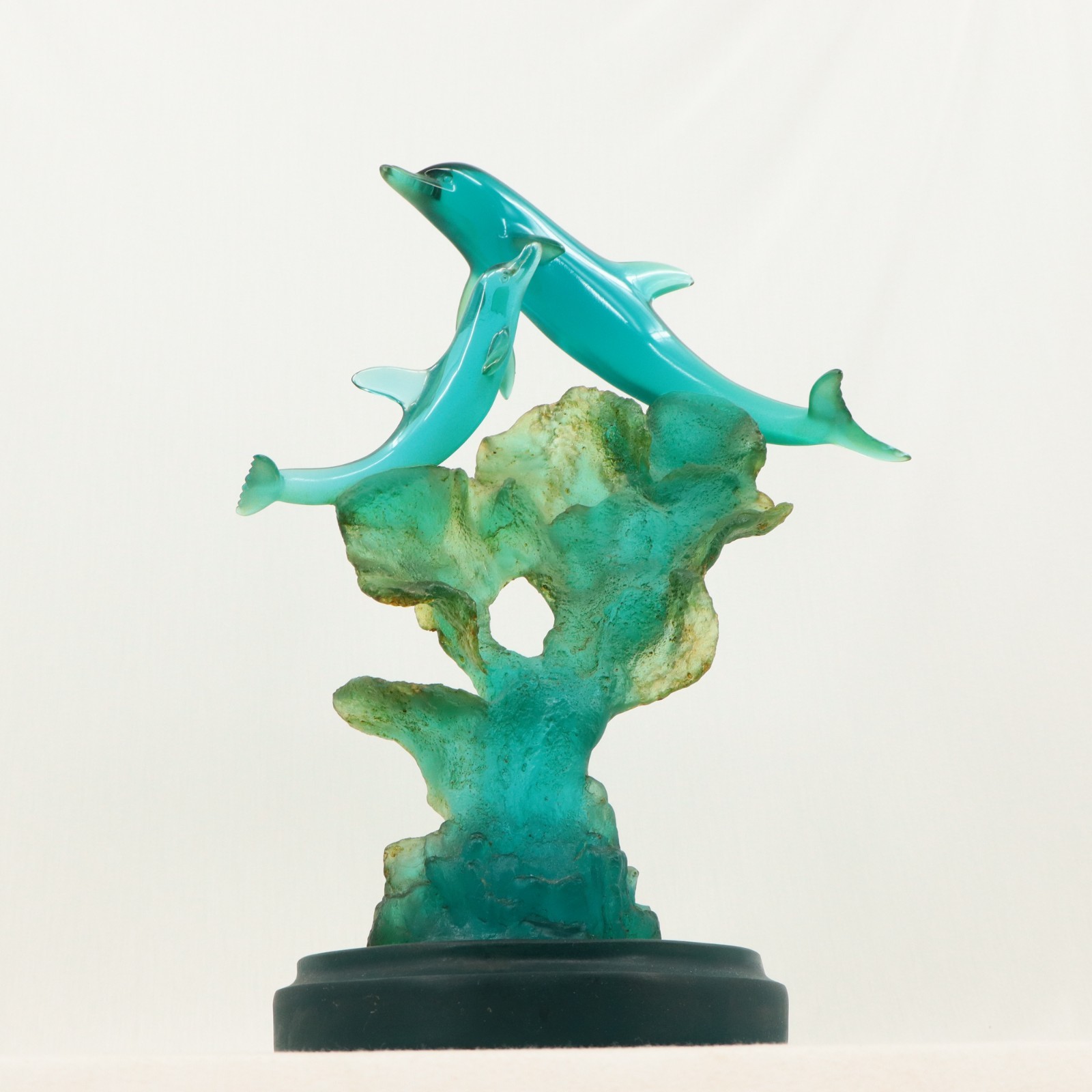Limited Edition Donjo Acrylic Dolphin Sculpture Signed & Numbered 81/975