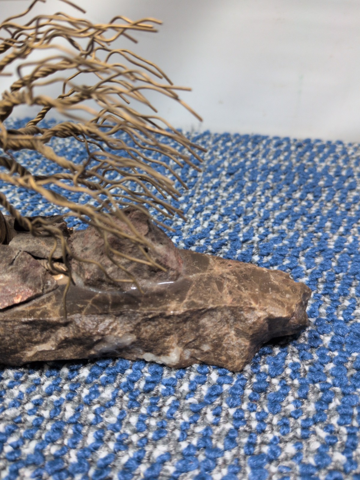 Gerald Wayne Sanders 1995 Signed Wire Bonsai Sculpture Windswept Tree Stone Base