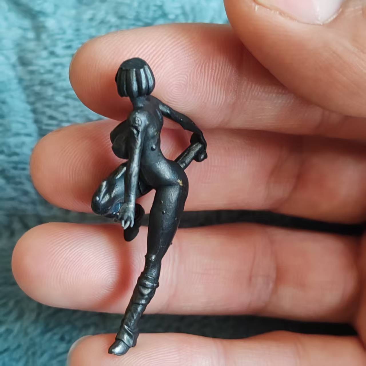 Black Solid Brass Chinese Anime Figure Sexy Beauty Model Statue Keychain Pendant