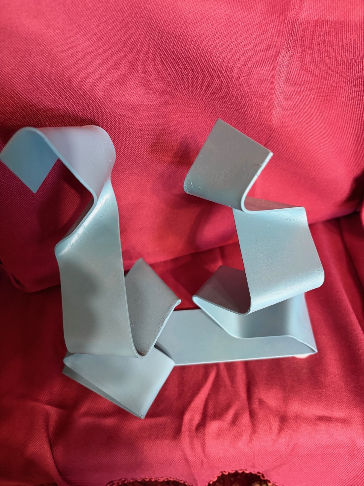 Metal Sculpture – Bent Twisted Steel – Abstract Free Flow Design