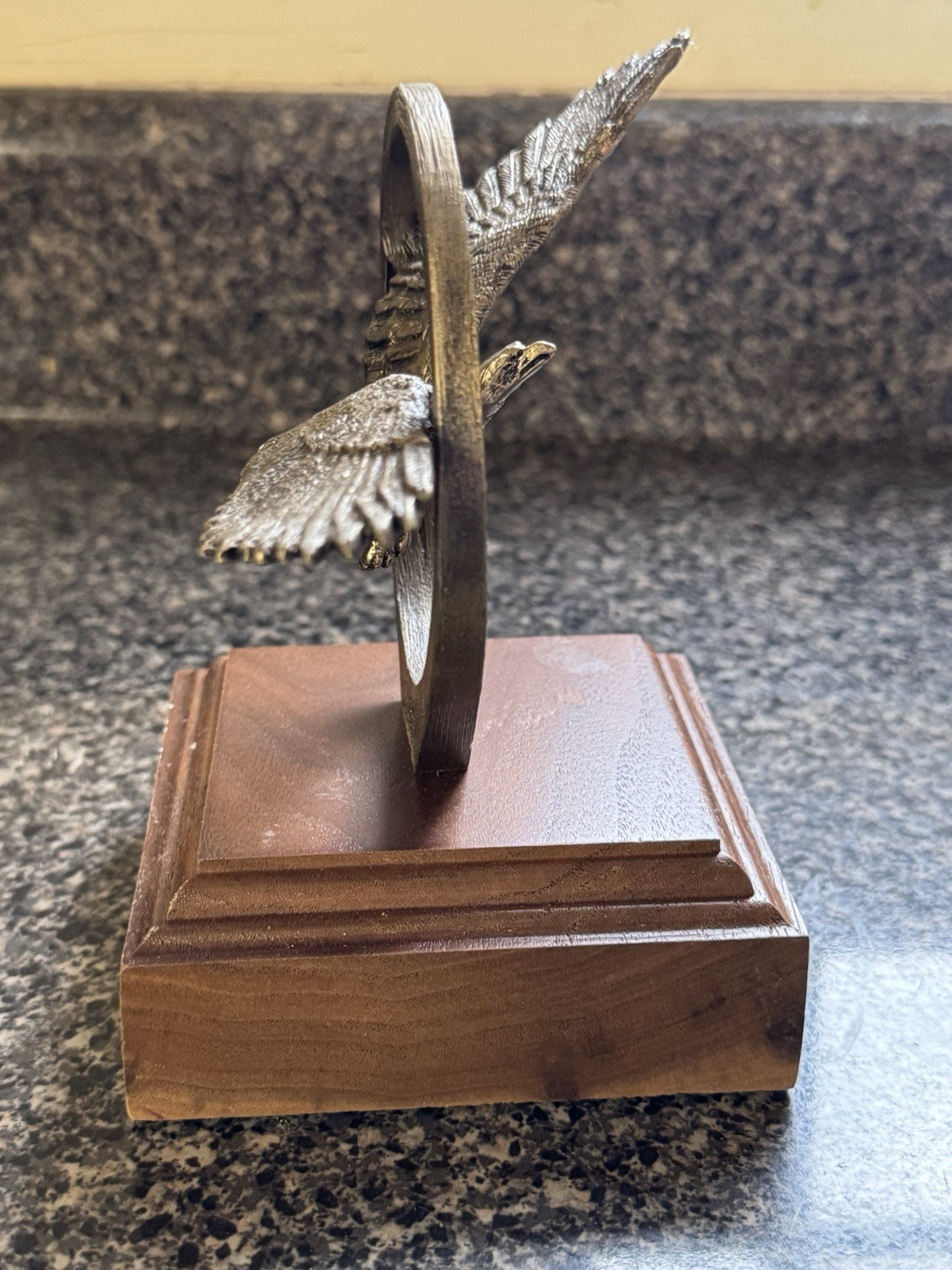 Vintage Wally Shoop Bronze Bald Eagle Sculpture Statue Signed Animal Nature 1983