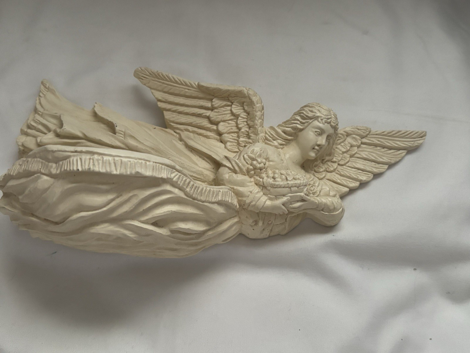 Vintage WANG&rsquo;S INTERNATIONAL INC. 3D Effect ANGEL Wall PLAQUE Measures 4&Prime; by 9&Prime;