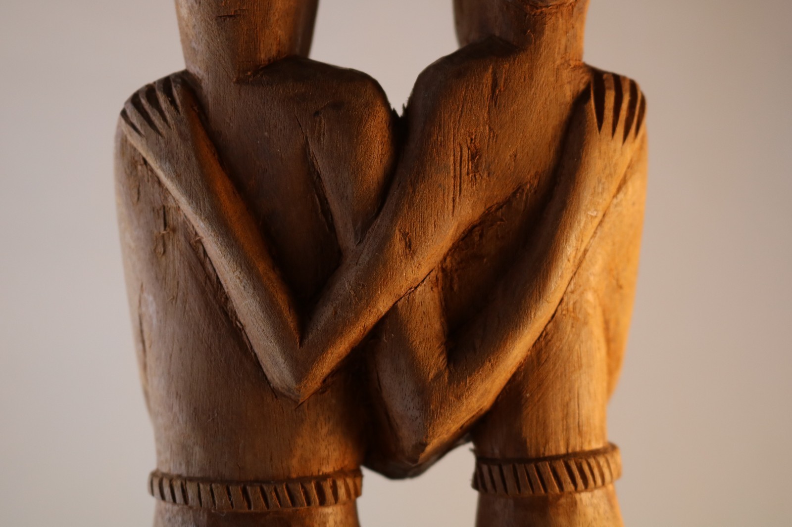 RARE 12” One Piece Wood Carving Atauro Style Unity Couple Tribal Ancestor Art
