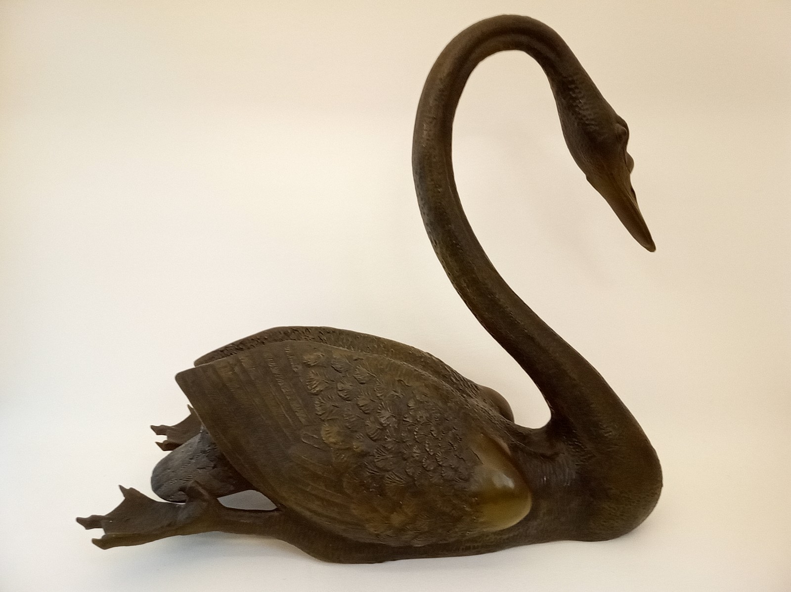 Vintage solid bronze swan sculpture indoor outdoor beautiful detail