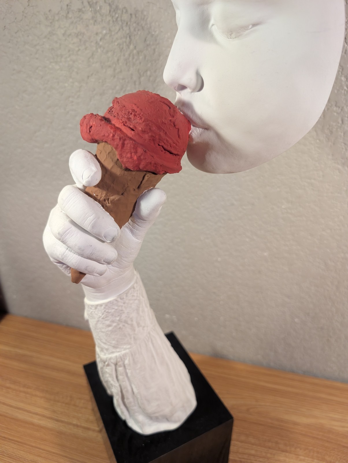 Vintage John Cutrone Art Sculpture Statue Austin Production « ICE CREAM » 20.5&Prime;