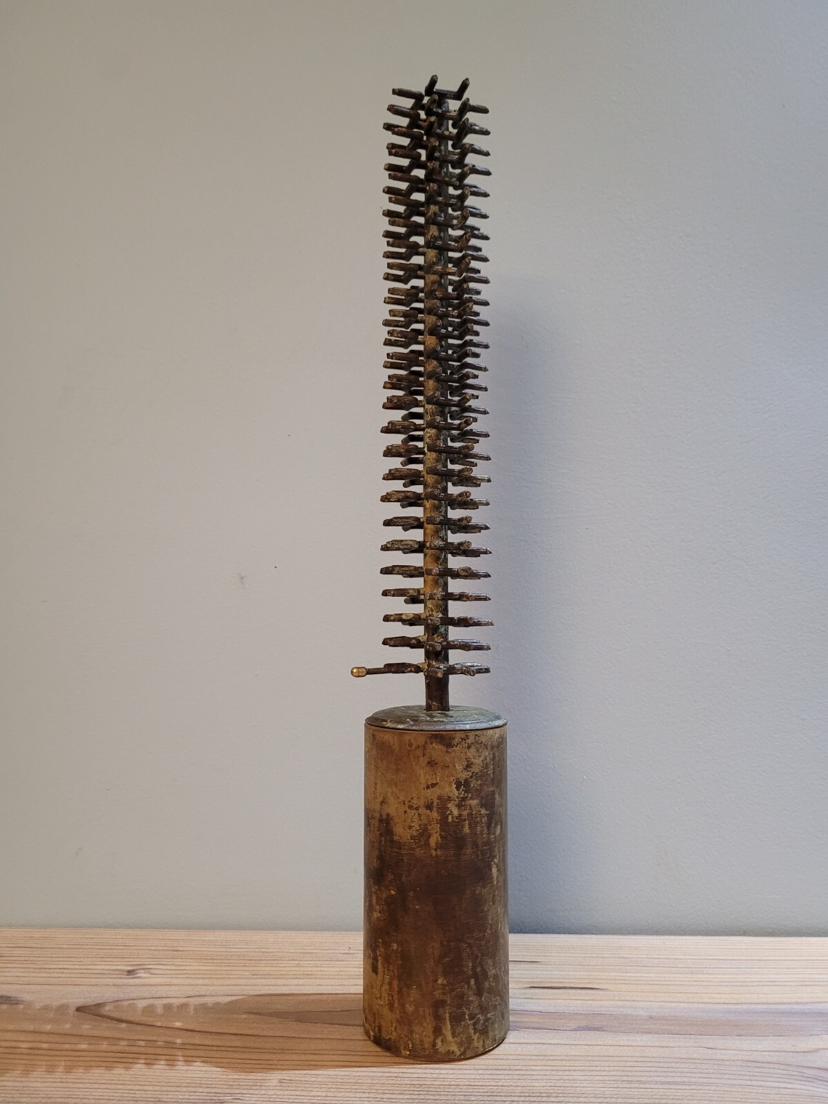 ORIGINAL INTERIOR BRONZE SCULPTURE SKYSCRAPER 6×39 cm.