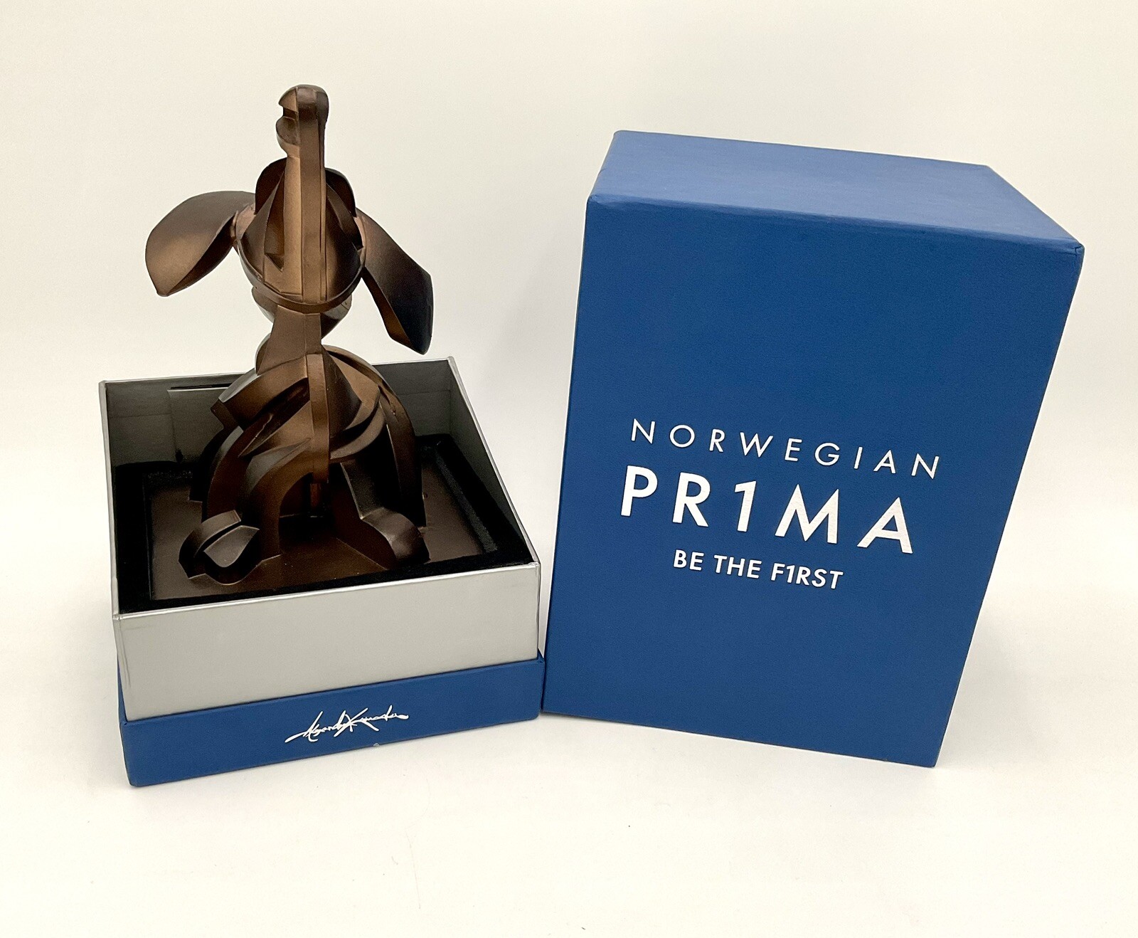 Alexander Krivosheiw Mini Scoops Sculpture In Box Norwegian Cruise Lines Prima