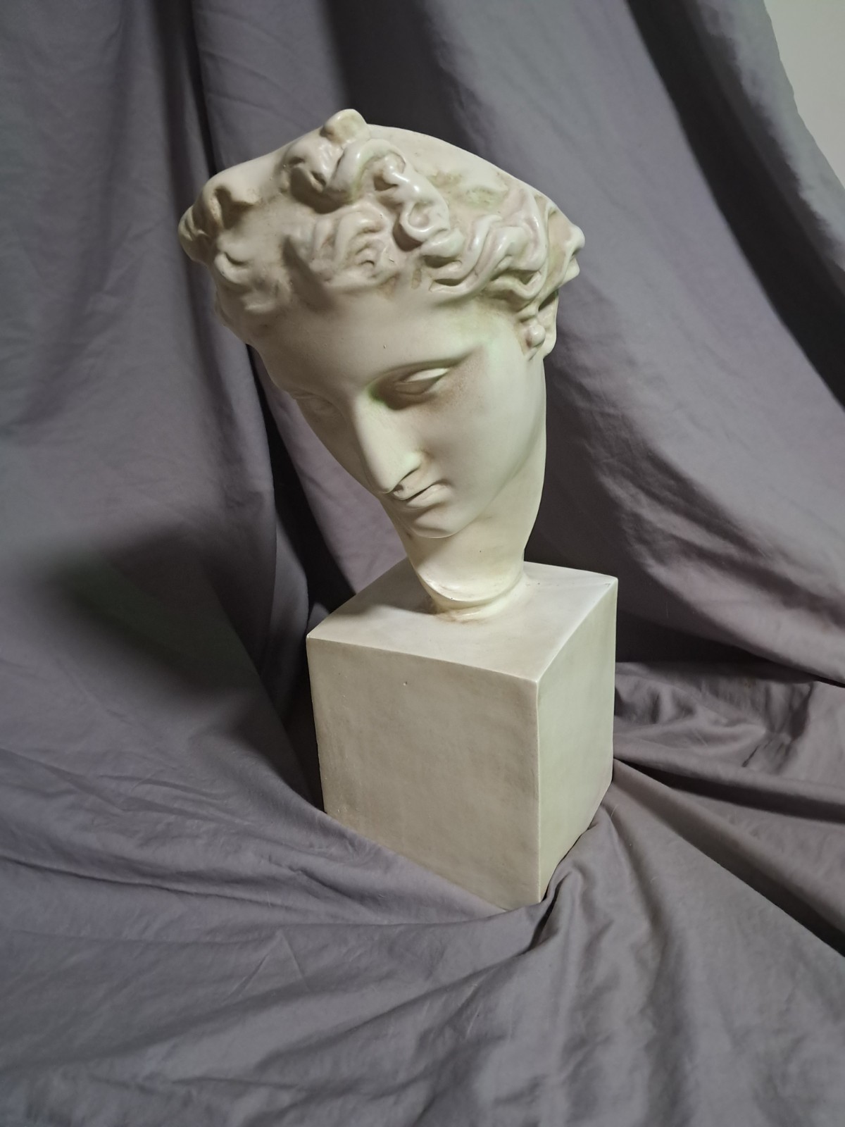bust of Venus at bath