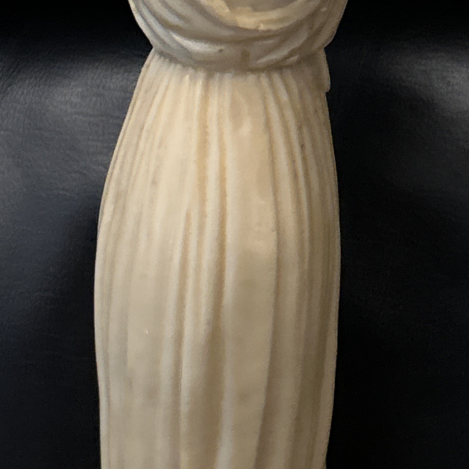Greek Roman Mythology Goddess Woman Figurine Resin 18” Sculpture Figurine