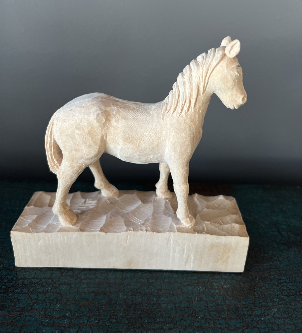 VINTAGE FOLK ART HAND CARVED WOOD HORSE SCULPTURE / SIGNED / SMALL SIZE PONY