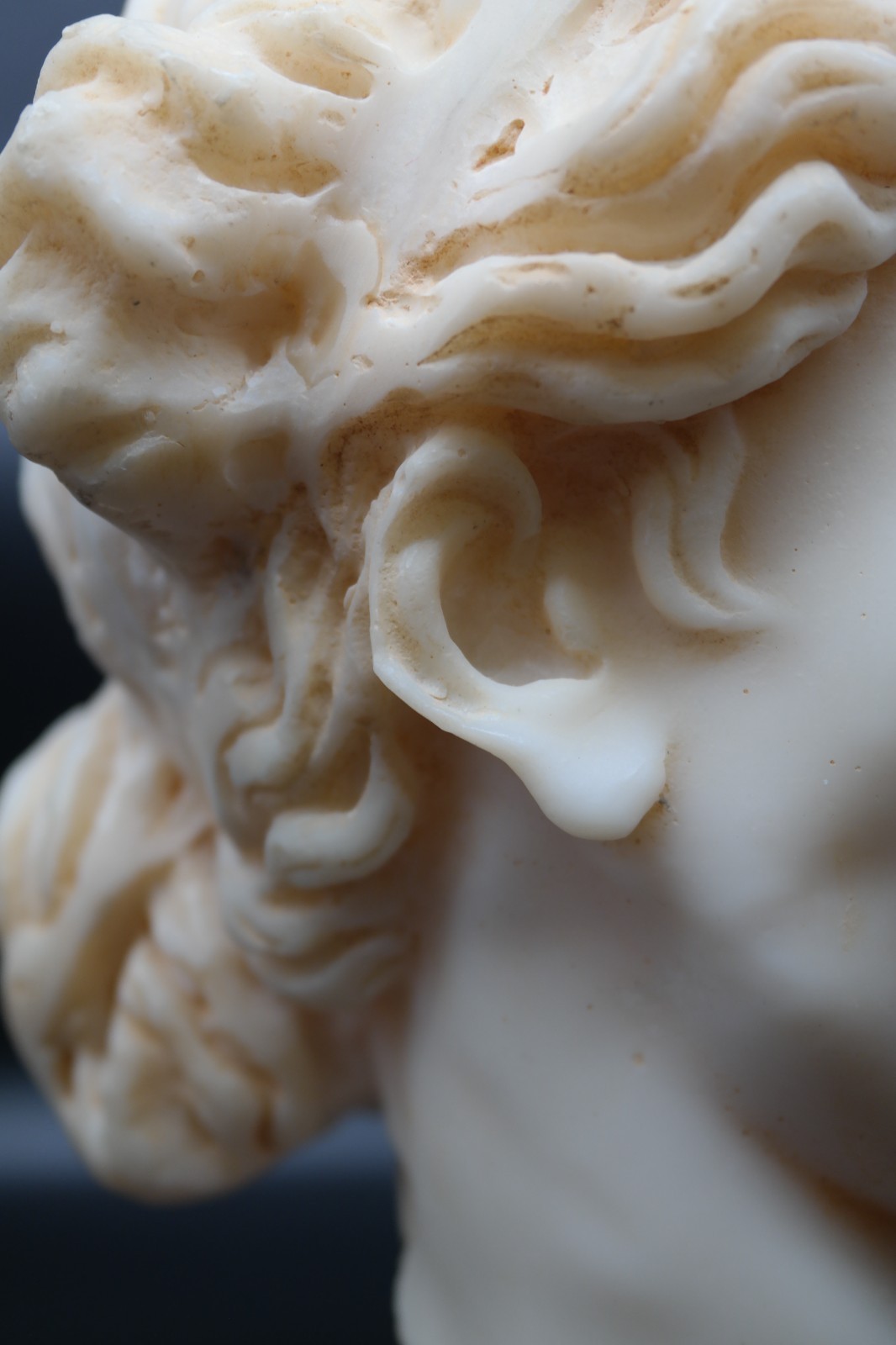 Exquisite Venus de Milo Greek Goddess of Love Cast Marble Stone Reproduction