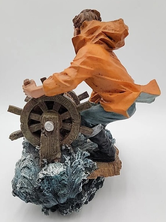 Nautical Fisherman Sculpture « Deck Hand in Rough Seas » Statue 11.5&Prime;x9&Prime; No Flaws