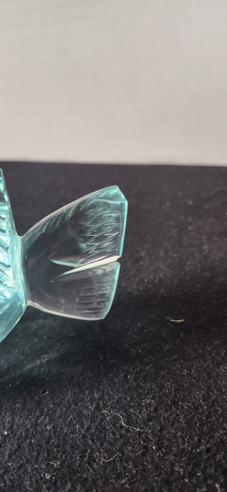 Carved Crystal Art Glass Fish Light Mint 3.75 X 7 Inches 1.75 Wide. Criss-cross