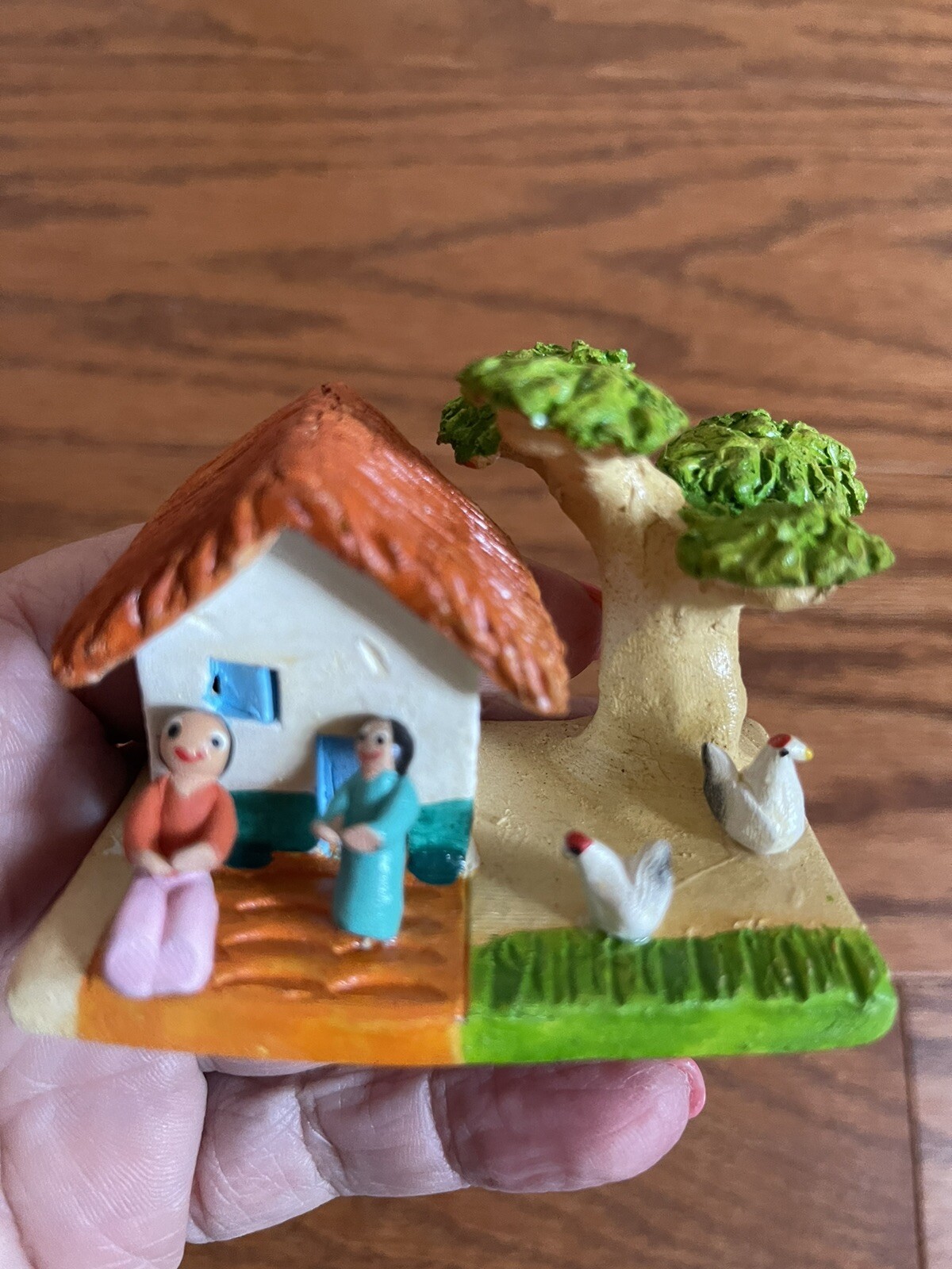 Colombian Folk Art Clay Pottery village home Sculpture ~3x2x2.25” Diorama