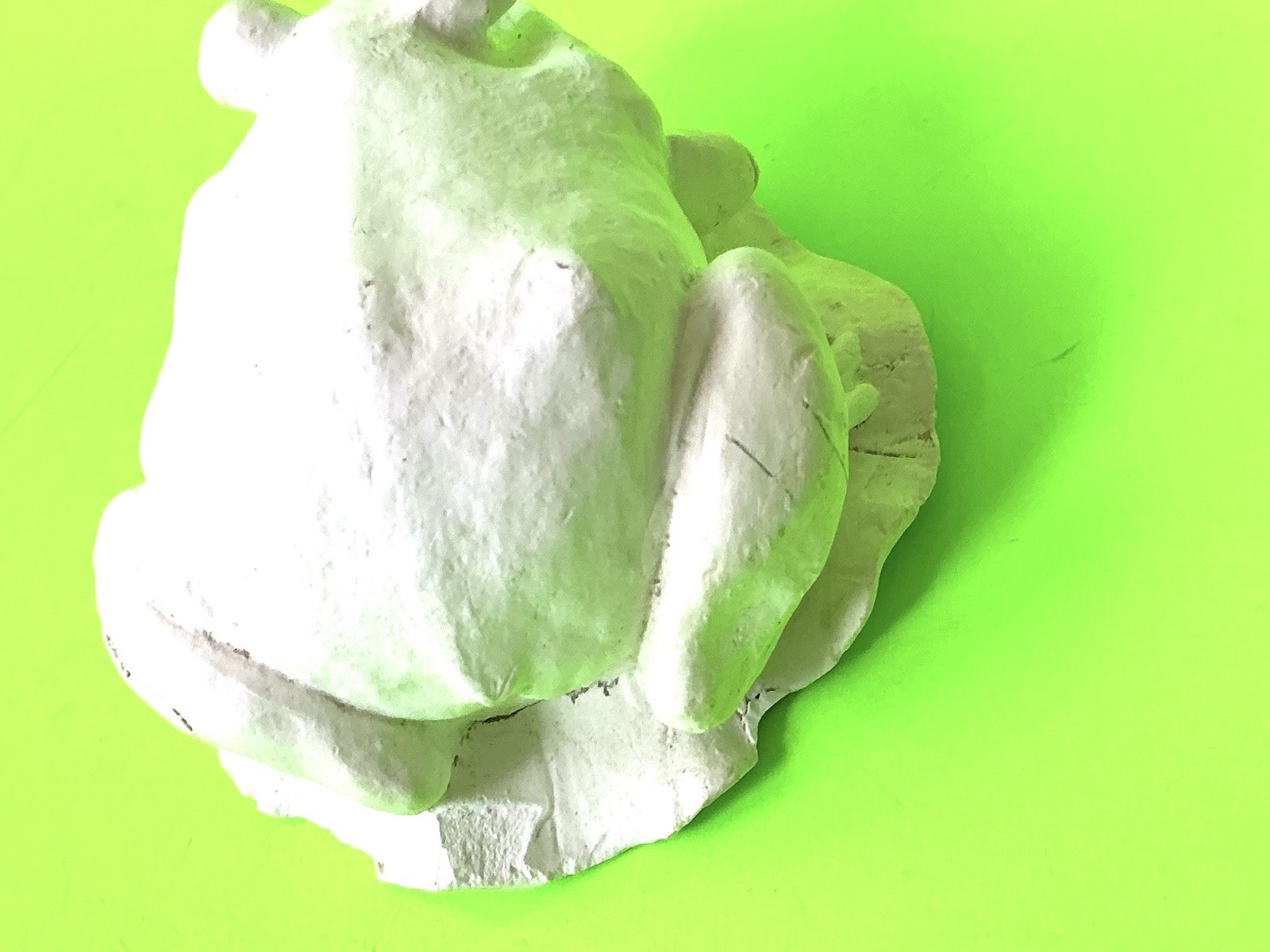 Frog Sculpture Alabaster Resin Cream Colored Vintage 3.5×3.5