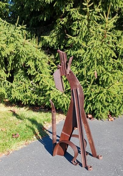 Robert CUMPSTON (1930-2018) vtg Modern Abstract moveable HOWLING DOG Sculpture